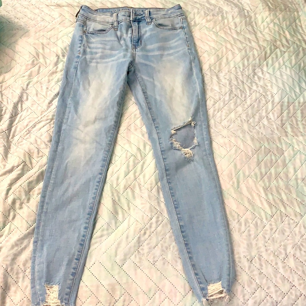 American Eagle Super Stretch Ripped Jeggings